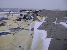 damaged_roof_due_to_strong_winds